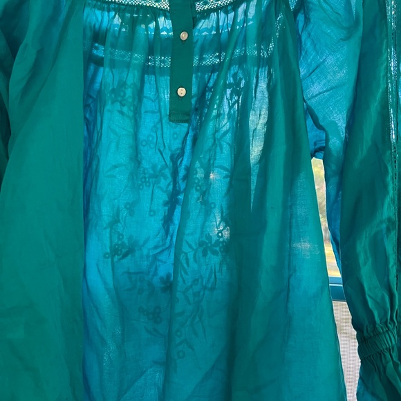 Women’s Size M 3/4 Sleeve Cato Blouse - Picture 4 of 5